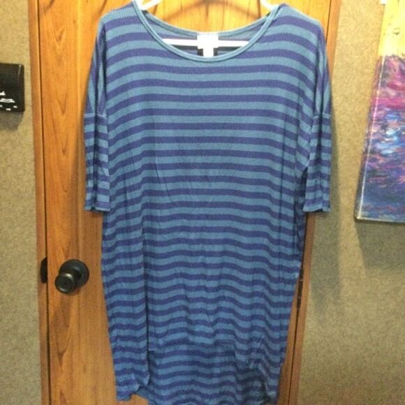 LuLaRoe Tops - NWOT. LuLaRoe Brand S/S Shirt Womens M Blue Stripe